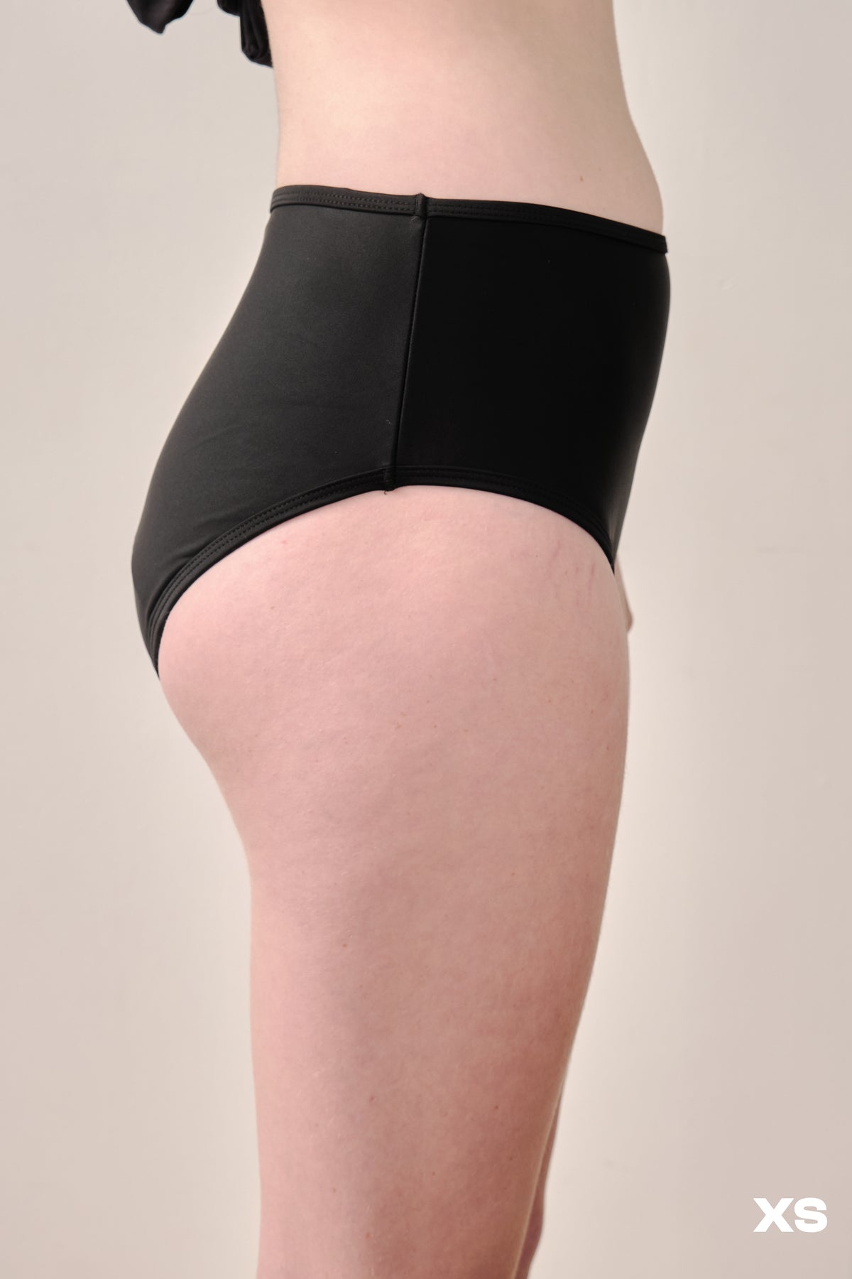 Bas de maillot de bain menstruel bikini